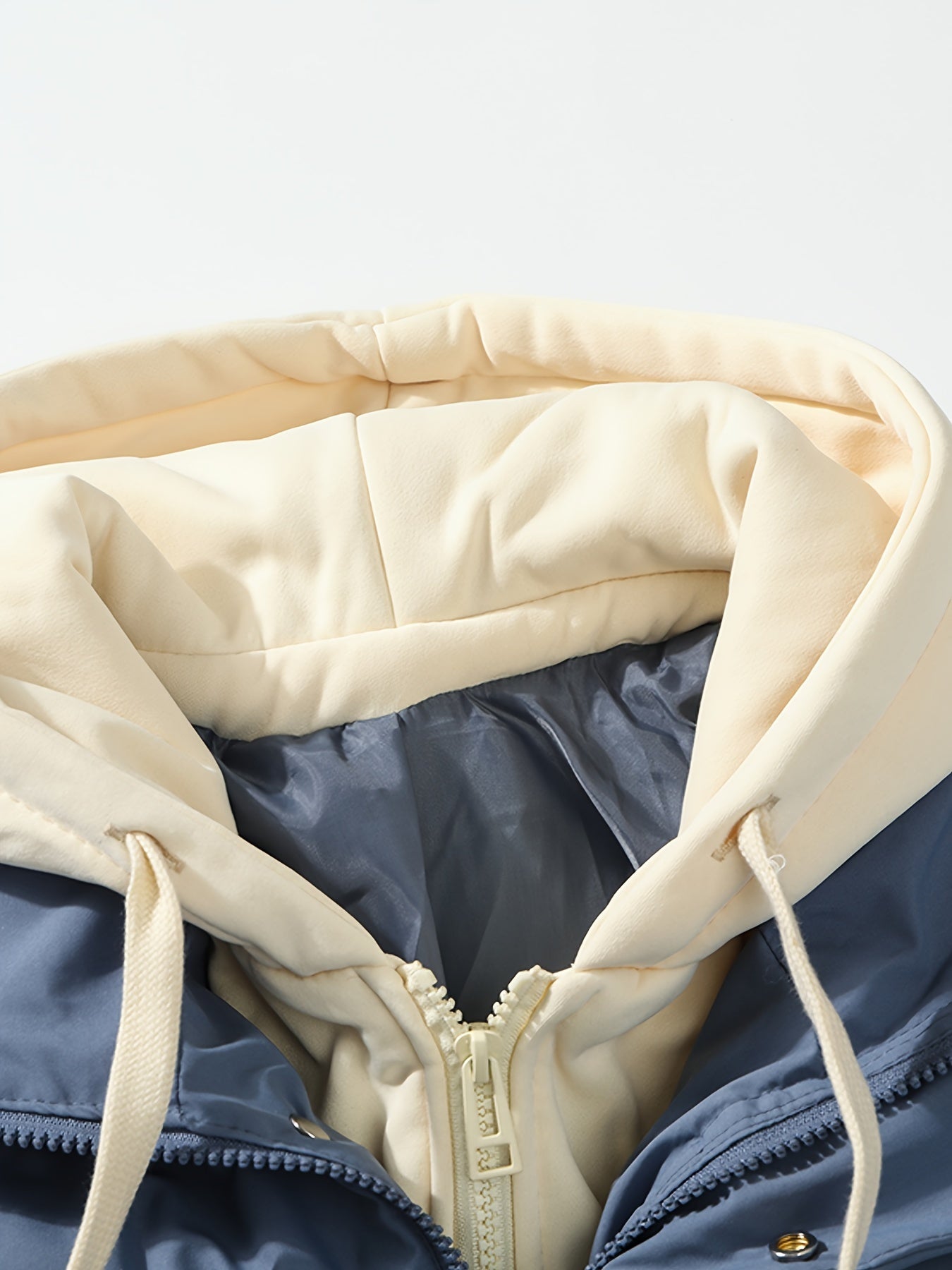 Men's Fashionable Hooded Winter Jacket - Insulated Warmth, Thick Padding, Versatile for Cold Weather