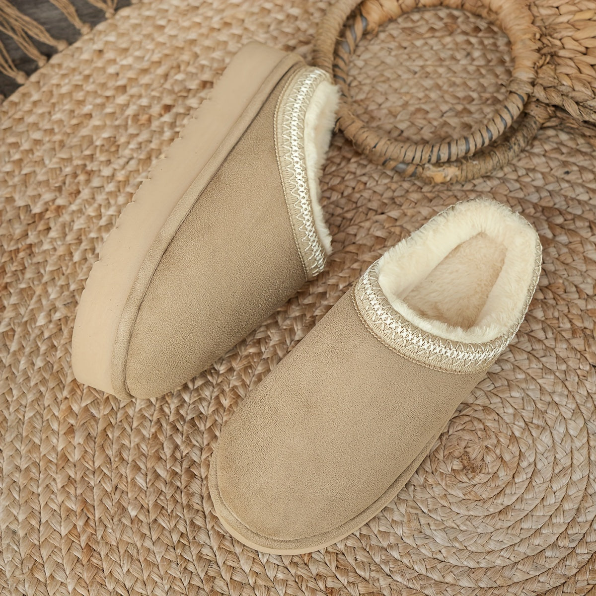 Simple and Fashionable Casual Indoor and Outdoor Women's Shoes