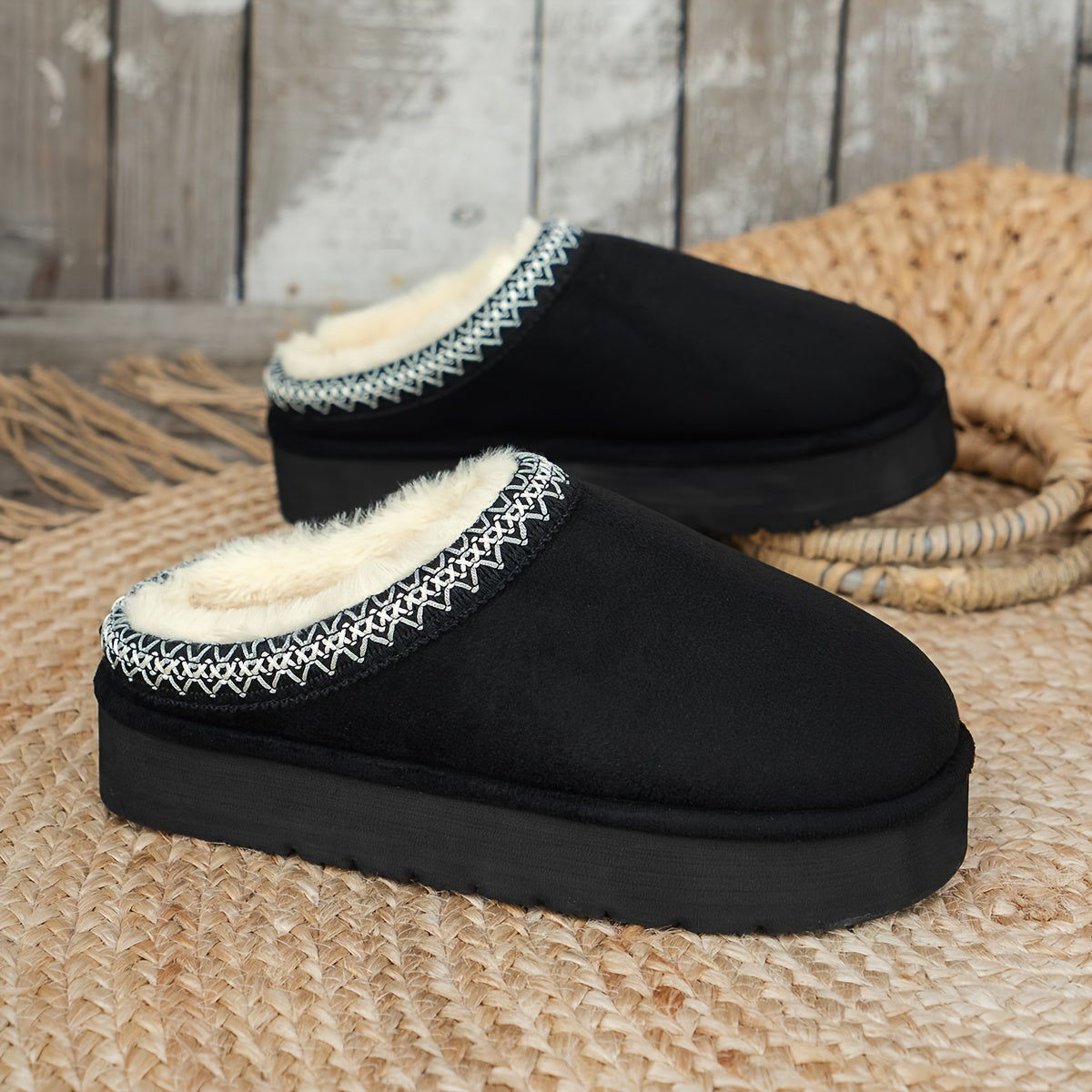 Simple and Fashionable Casual Indoor and Outdoor Women's Shoes